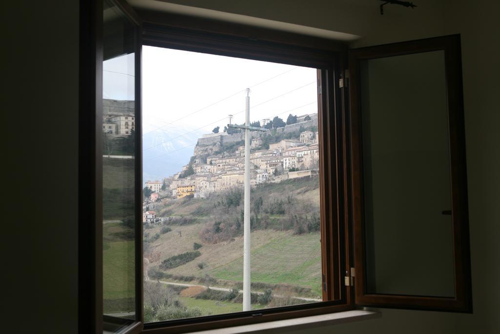B&B La Collina Degli Uliviチヴィテッラ・デル・トロント エクステリア 写真